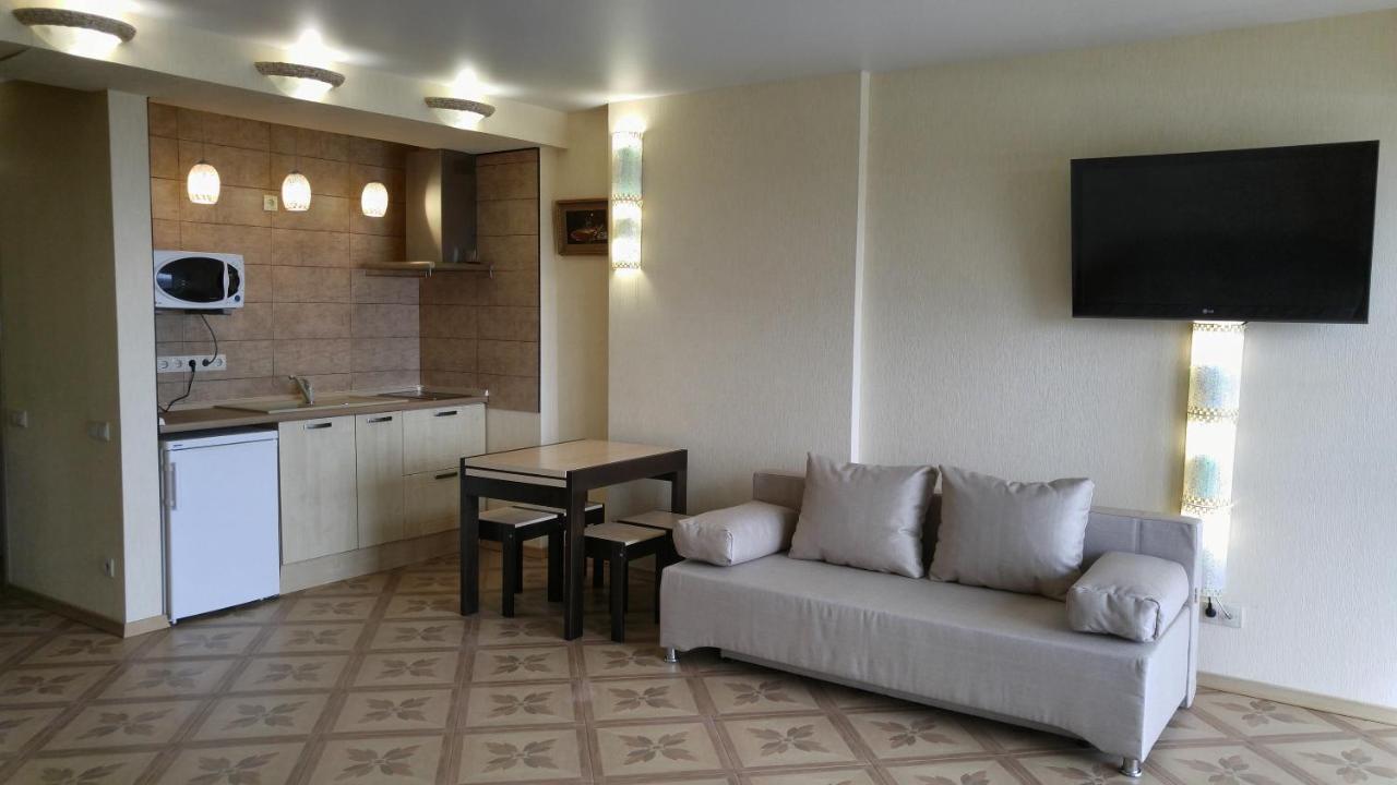Apartment Near Dnipro Arena ภายนอก รูปภาพ