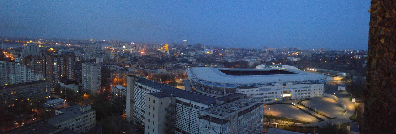 Apartment Near Dnipro Arena ภายนอก รูปภาพ