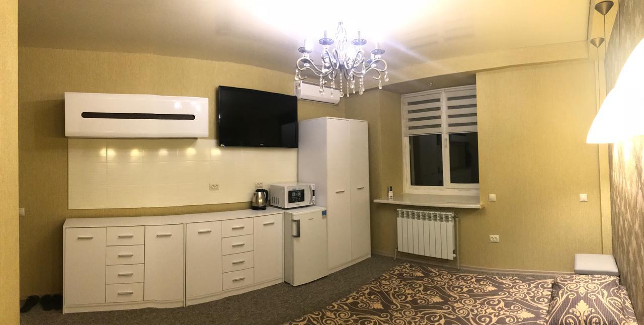 Apartment Near Dnipro Arena ภายนอก รูปภาพ